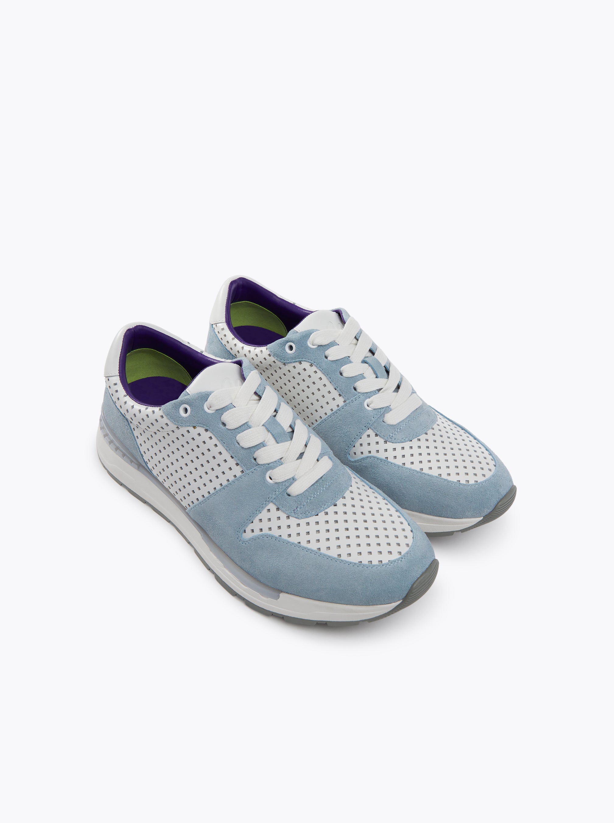 THE STEP UP SNEAKER